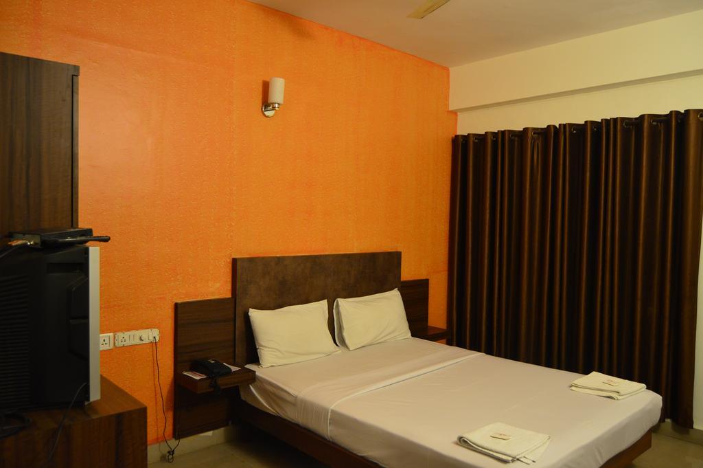 Qik Stay @ S.K. Continental مَسّور المظهر الخارجي الصورة