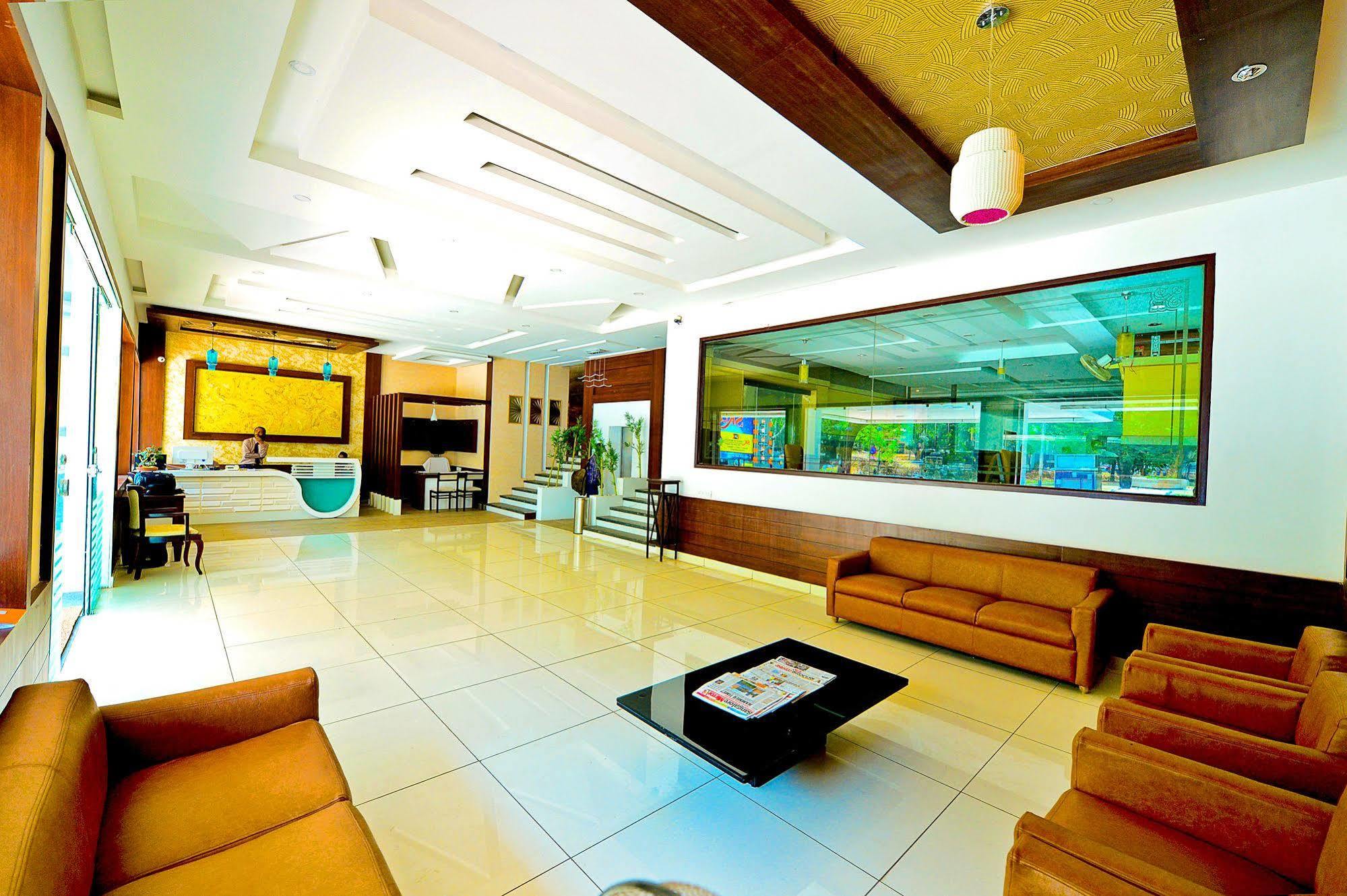 Qik Stay @ S.K. Continental مَسّور المظهر الخارجي الصورة